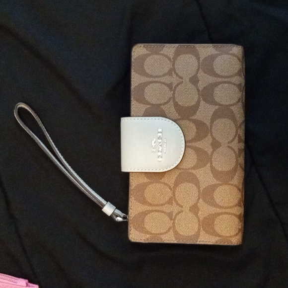 🔥NWT Coach Wallet - Picture 5 of 12